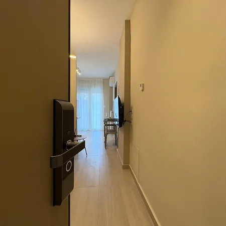 Zeus 2 Apartmán *